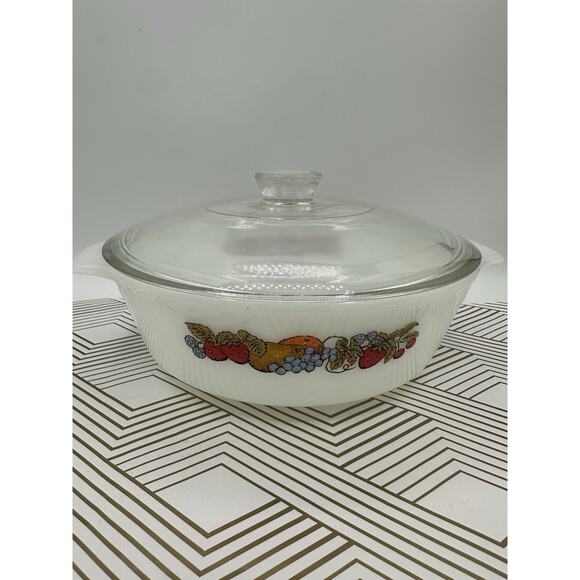 Anchor Hocking Other - Anchor Hocking Fire King VTG 1.5 Qt Casserole Dish Nature's Bounty Fruits